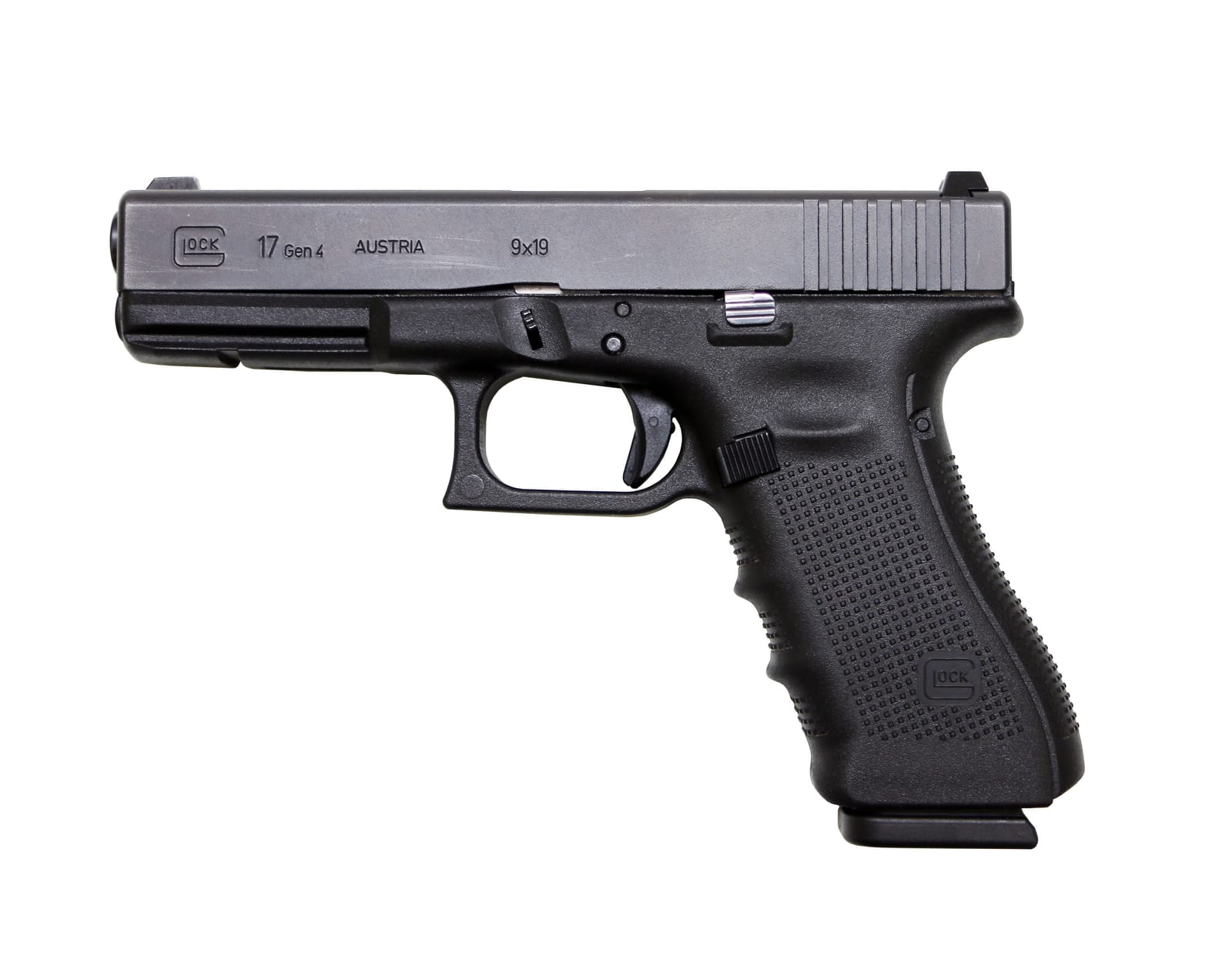 How Polymer Frames Changed Pistol Rounds Per Kilogram