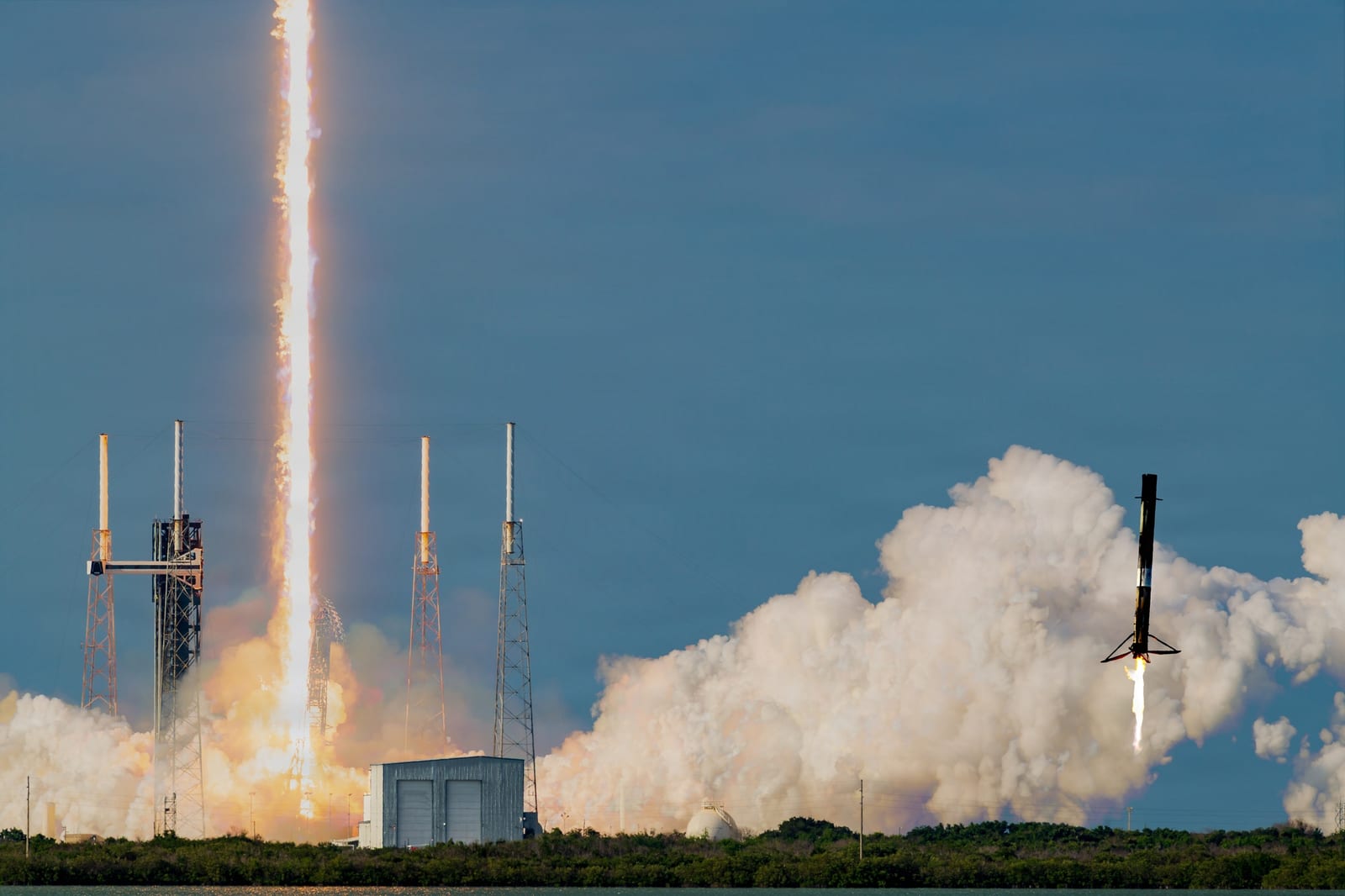 Canada Signs $2.3B Telesat Deal to Wire the Arctic for Its Military
