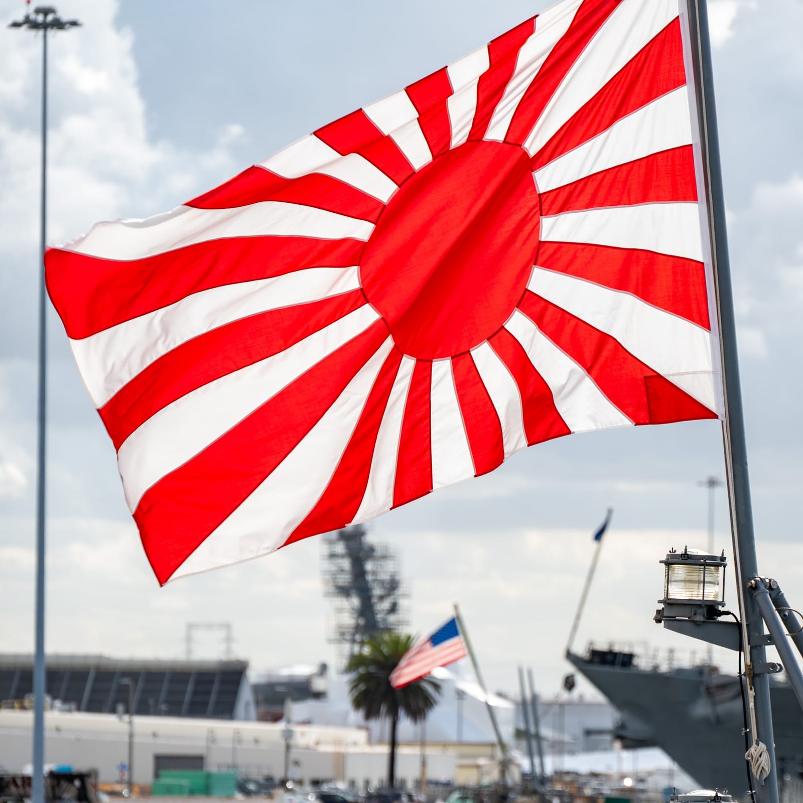 Japan Fires First Live Tomahawk From Destroyer JS Chokai