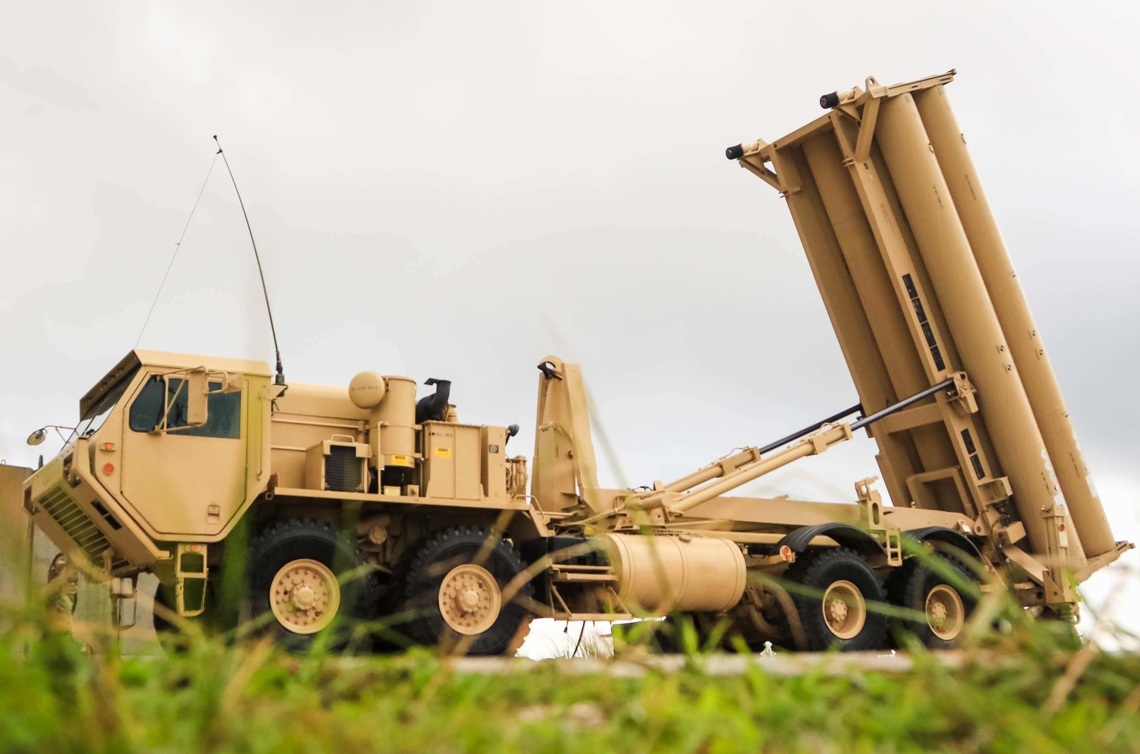 Lockheed Wins $211M Deal for New UAE THAAD Launchers