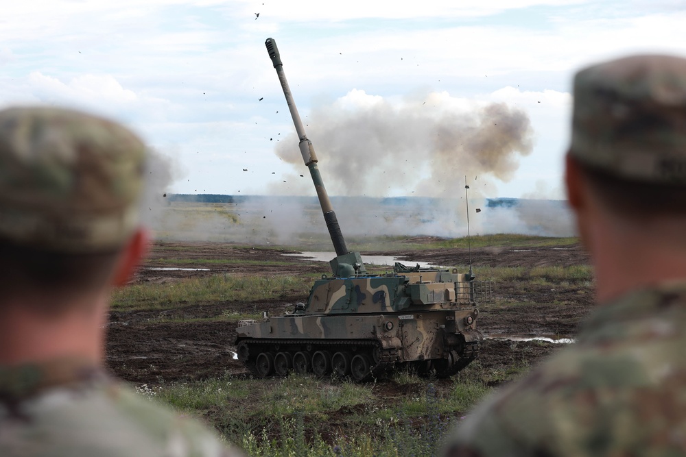 South Korea ships first K9PL howitzers to Poland