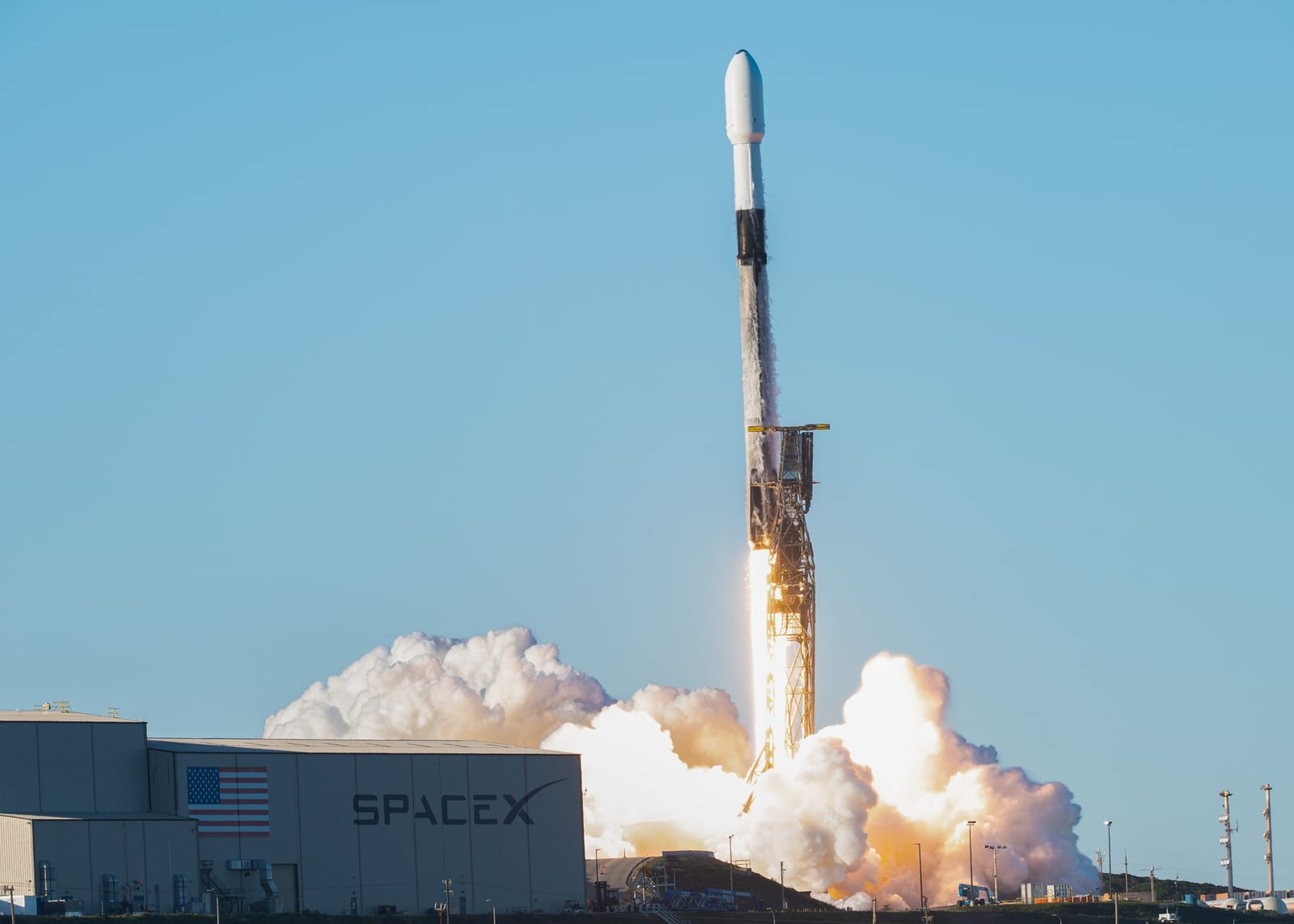 Space Force Bets $397M on Rocket Lab's Untested Neutron Rocket