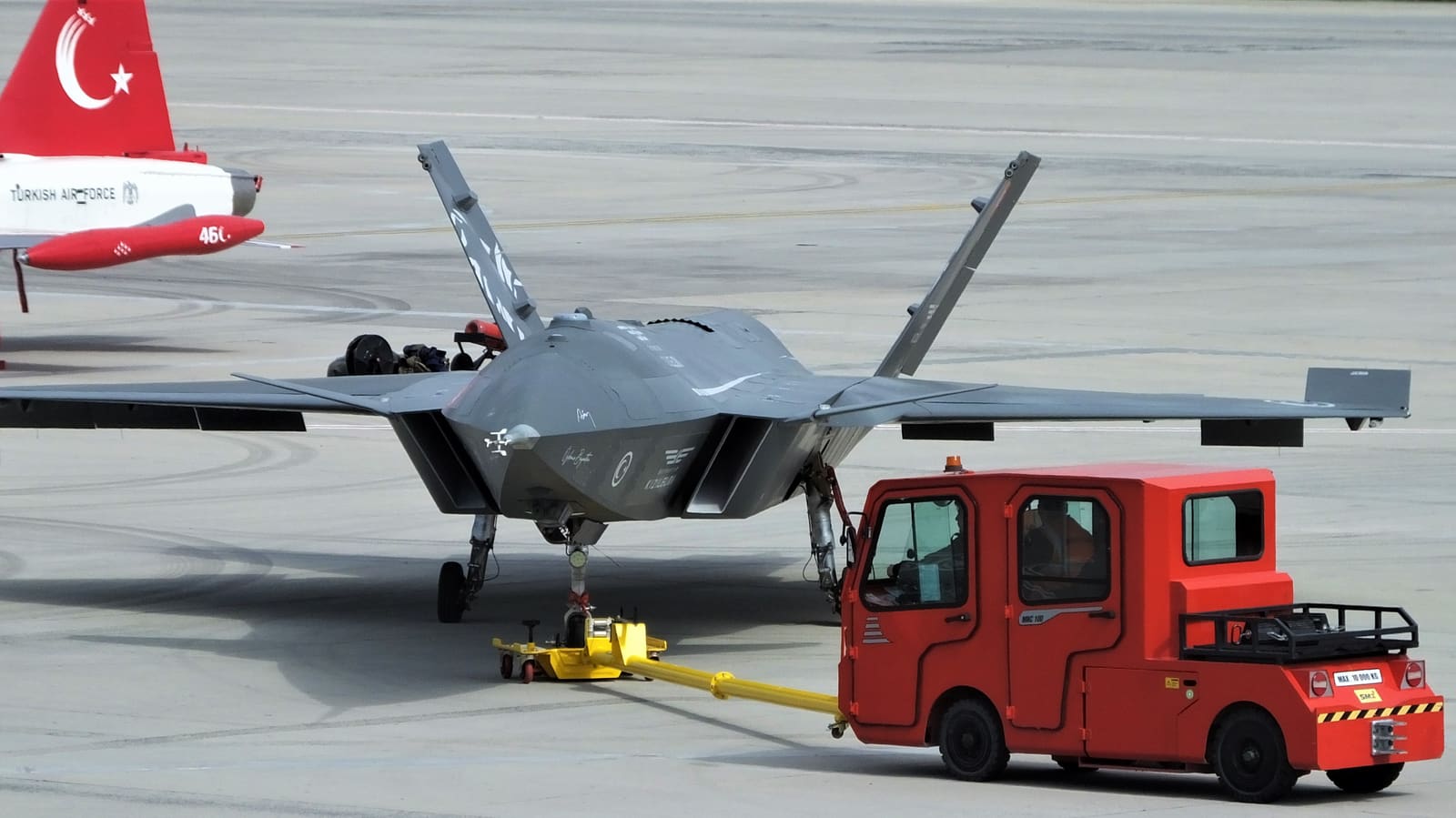 Kizilelma Fires Roketsan's JET-230 Supersonic Missile in First Test