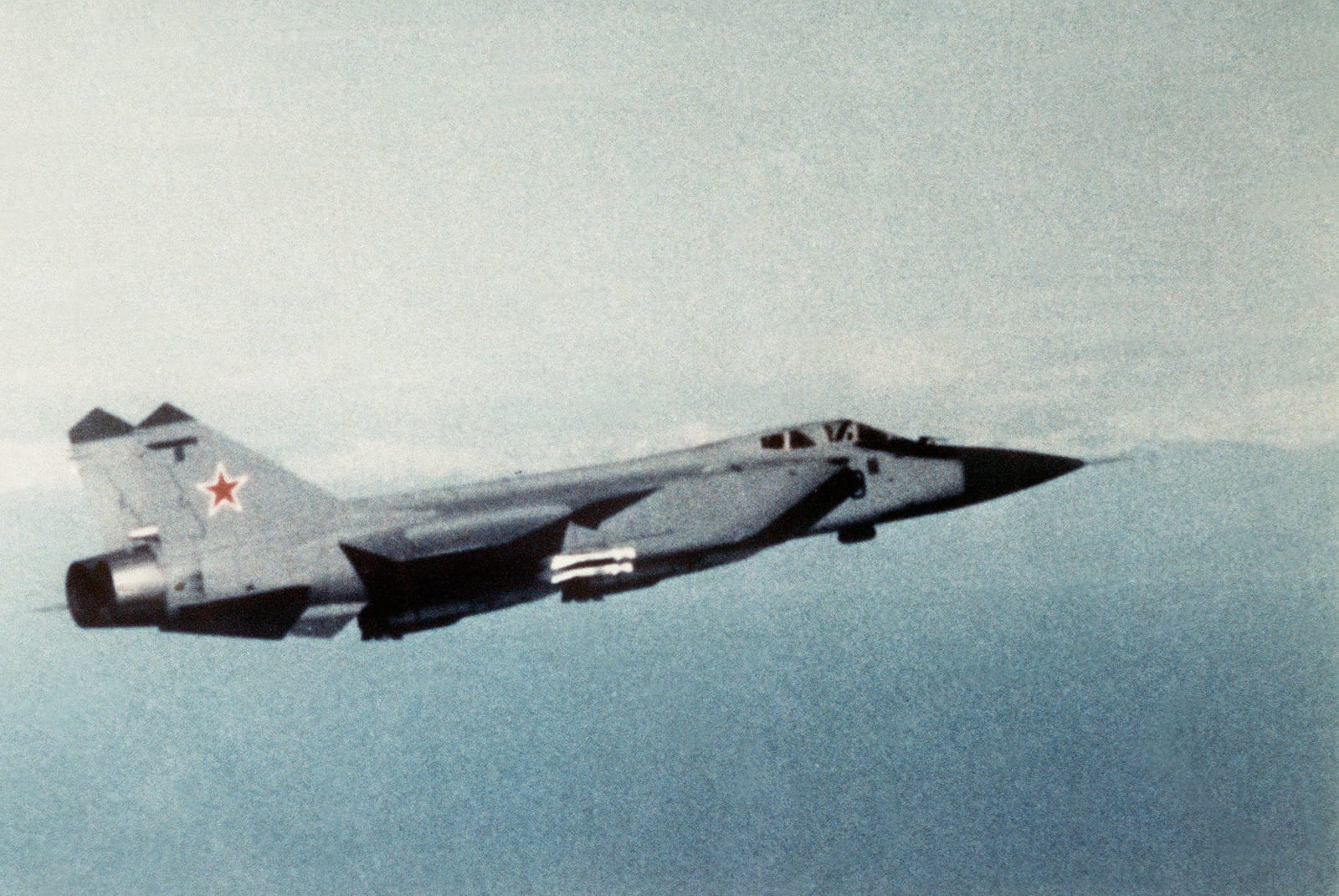 Ukraine's Flamingo Missiles Hit Russia's Kinzhal-Carrier Base