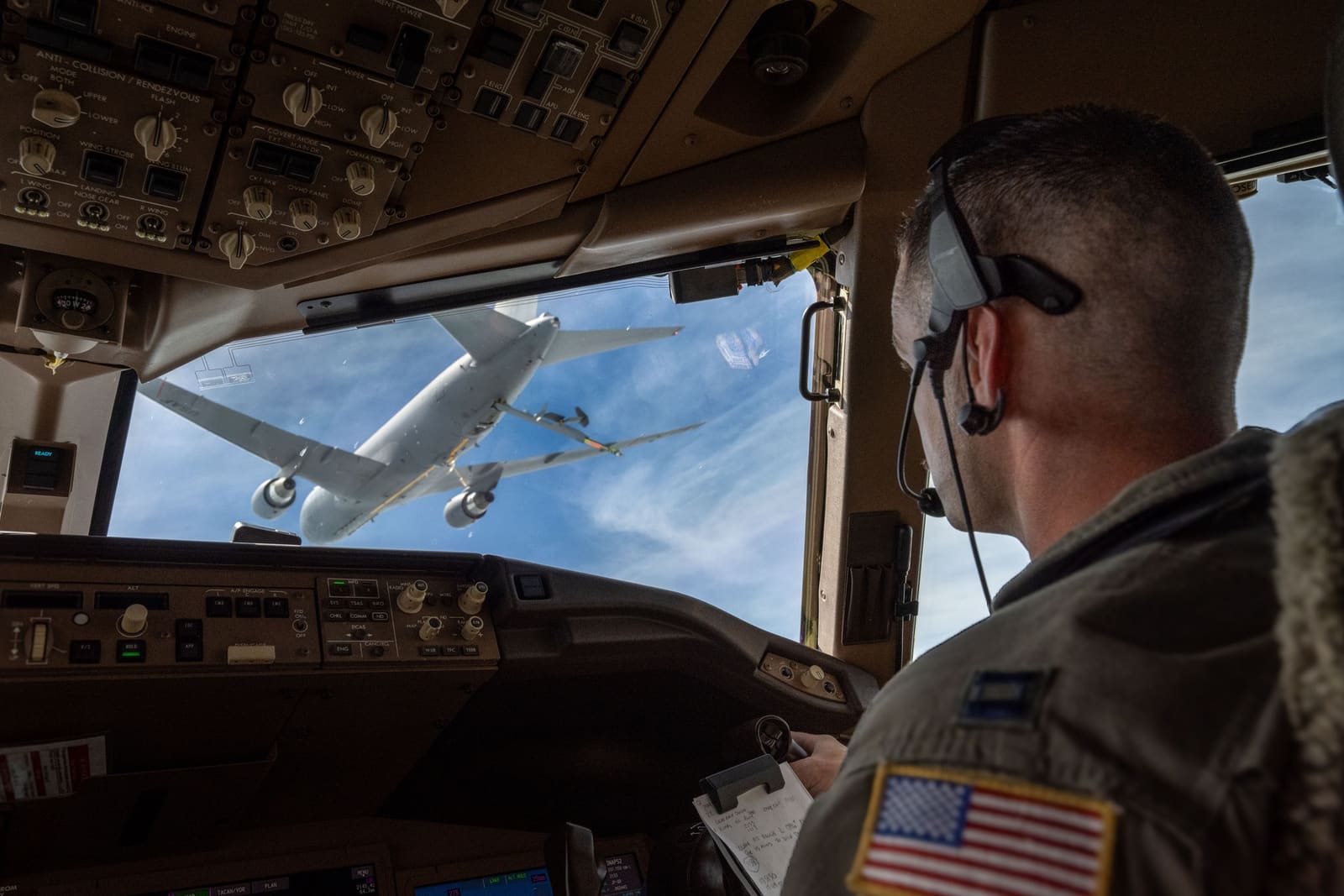 US to Send Dozens More Refueling Tankers to Israel