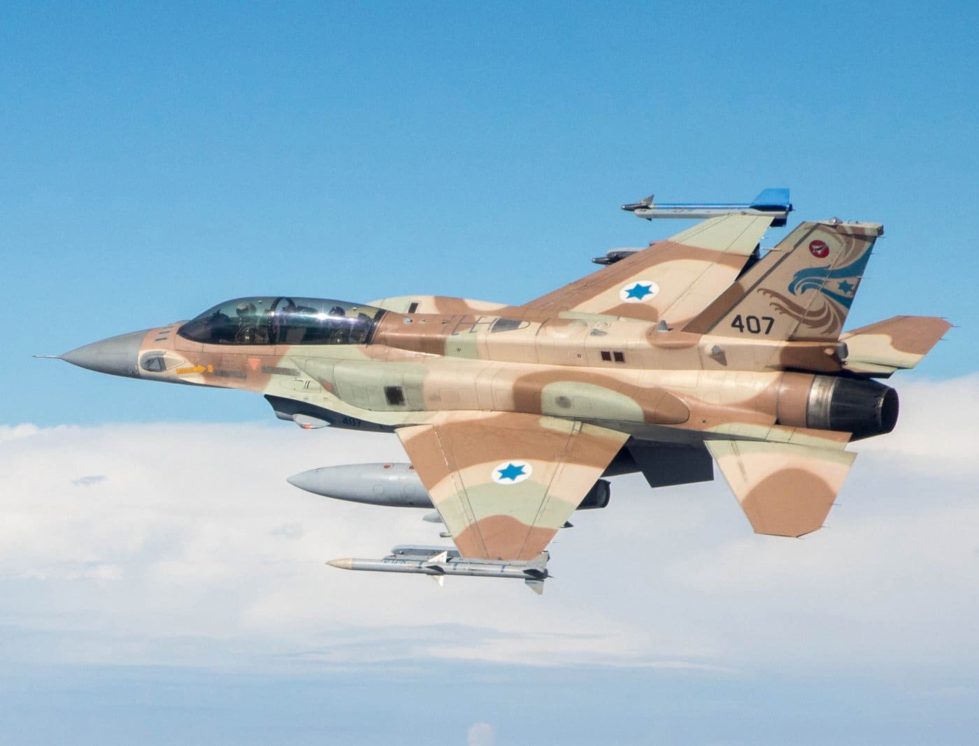 An Israeli Air Force F-16I Sufa fighter jet of the 253 Squadron on the tarmac at Ramon Airbase