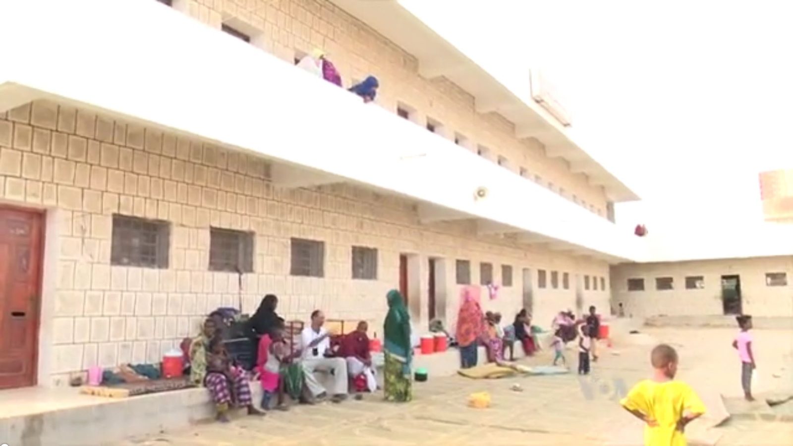Somali refugees and displaced Yemenis shelter in an abandoned university building in Mukalla that had become an informal displacement site
