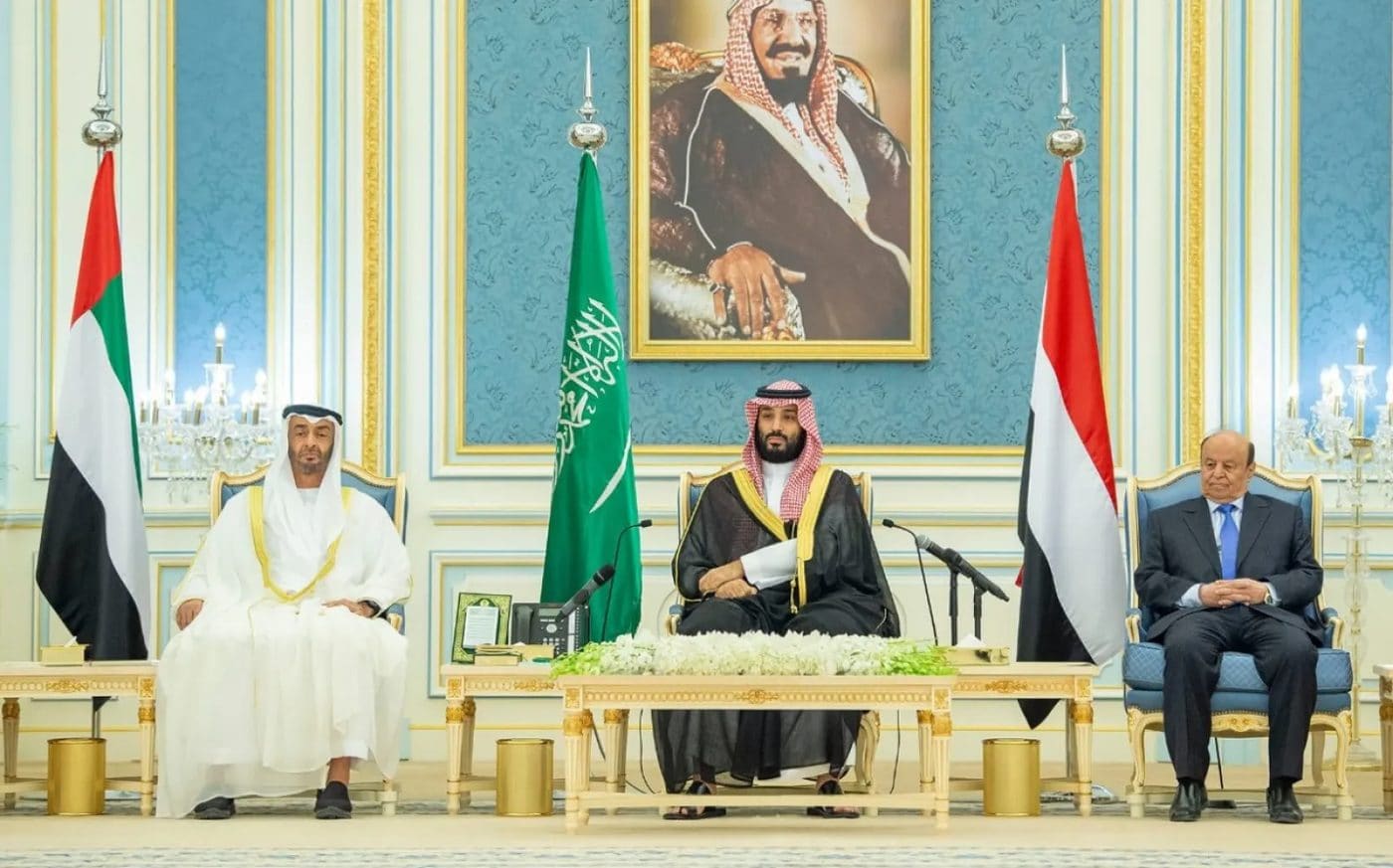 Saudi Crown Prince Mohammed bin Salman, Abu Dhabi Crown Prince Mohammed bin Zayed, and Yemeni President Abdrabbuh Mansur Hadi attend the Riyadh Agreement signing ceremony between the government and the STC