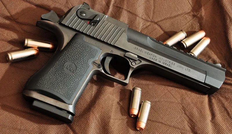 IWI Desert Eagle, view 1