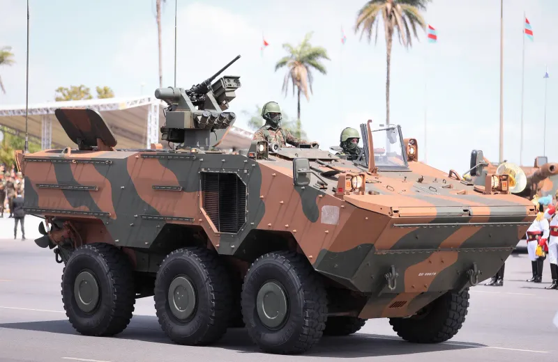 Iveco Defence Vehicles VBTP-MR Guarani, view 1