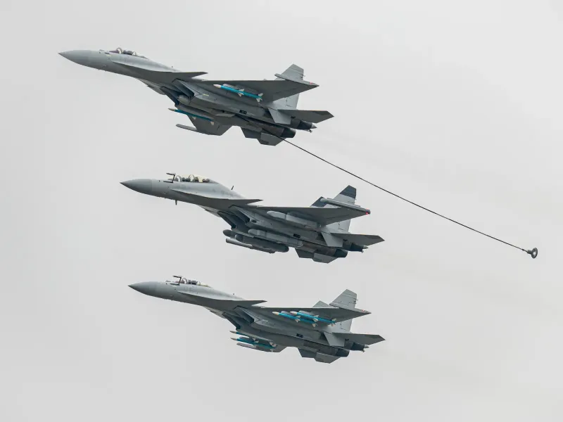 Shenyang Aircraft Corporation (SAC) J-15, view 1