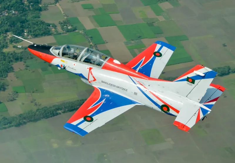 Hongdu Aviation Industry Group JL-8, view 1