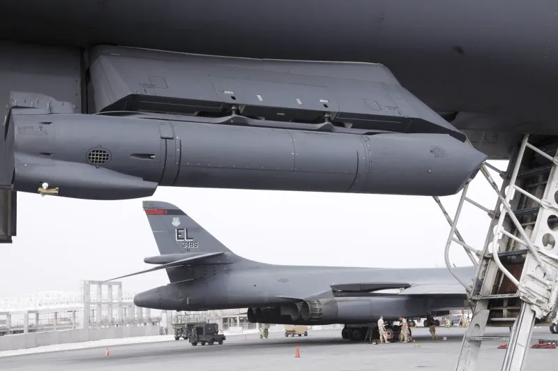 Lockheed Martin Sniper Advanced Targeting Pod, view 1