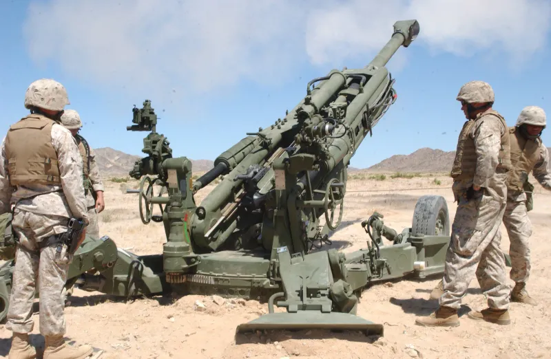 BAE Systems Inc. (US Land Systems) M777 Howitzer, view 1