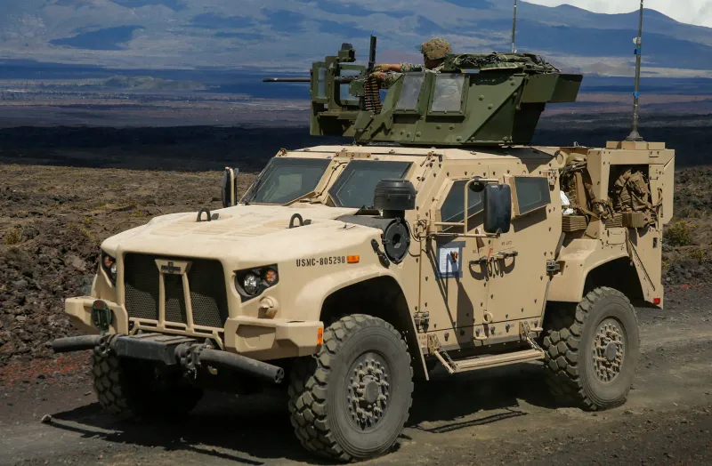 Oshkosh Defense Joint Light Tactical Vehicle (JLTV / M1278), view 1