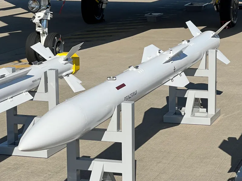 AVIC (Aviation Industry Corporation of China) PL-15, view 1