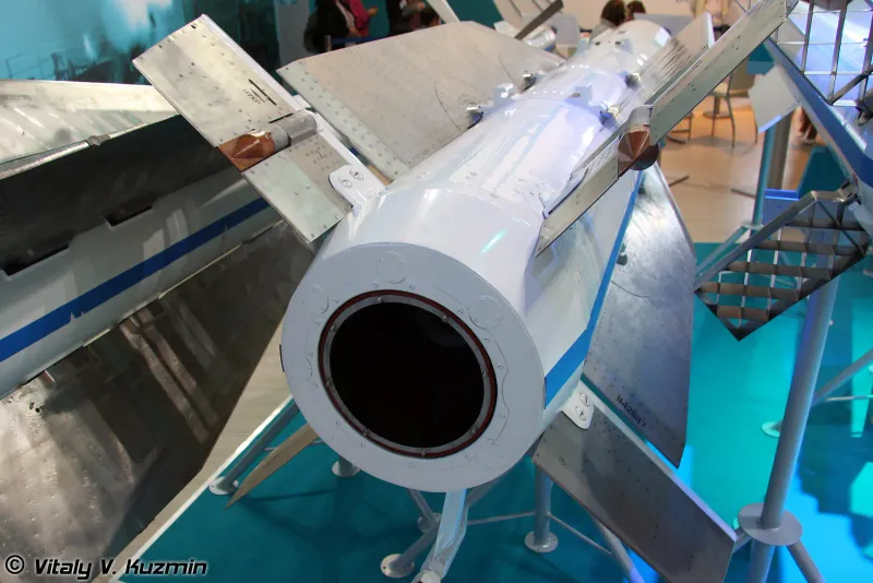 Vympel NPO R-33, view 1