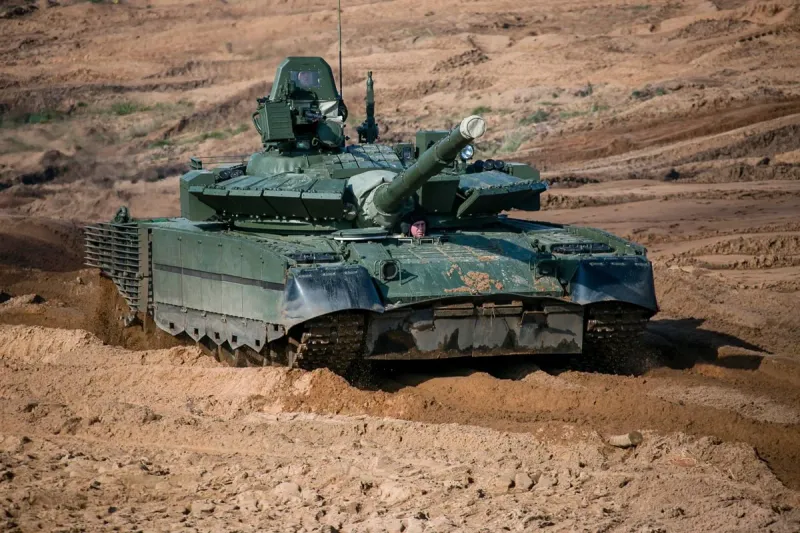 Uralvagonzavod T-80U, view 1