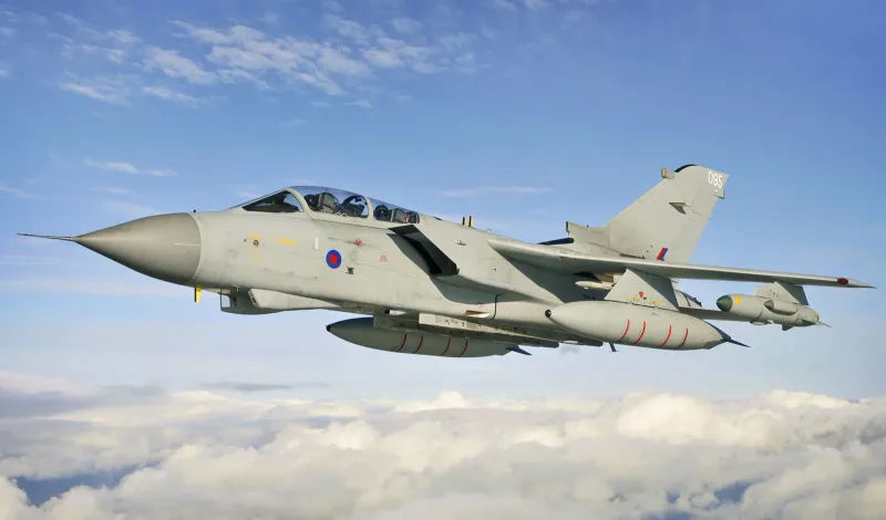 Panavia Aircraft GmbH Tornado GR4, view 1